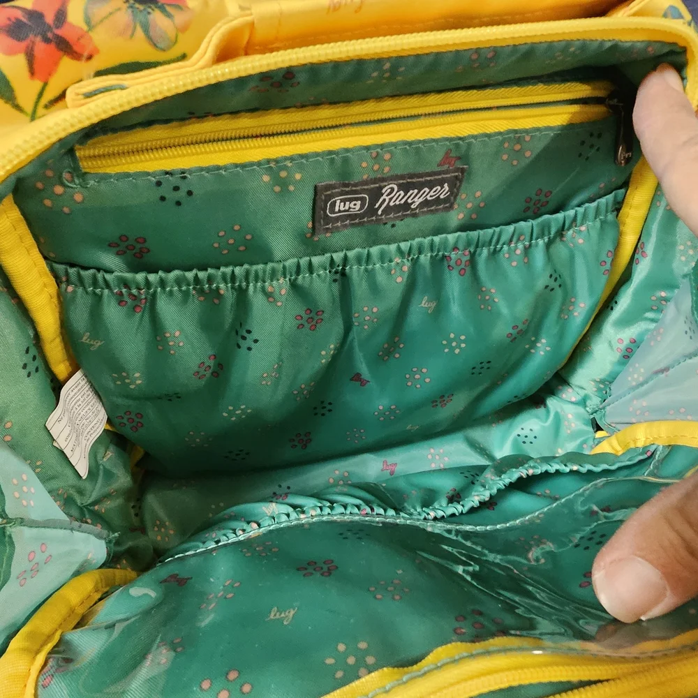 Lug Ranger Bouquet Yellow Patterned Floral Quilted Crossbody Bag Green Lining